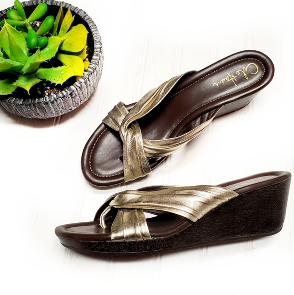 Cole Haan Gold Knotted Wedged Leather Sandal🎉 - Picture 3 of 8